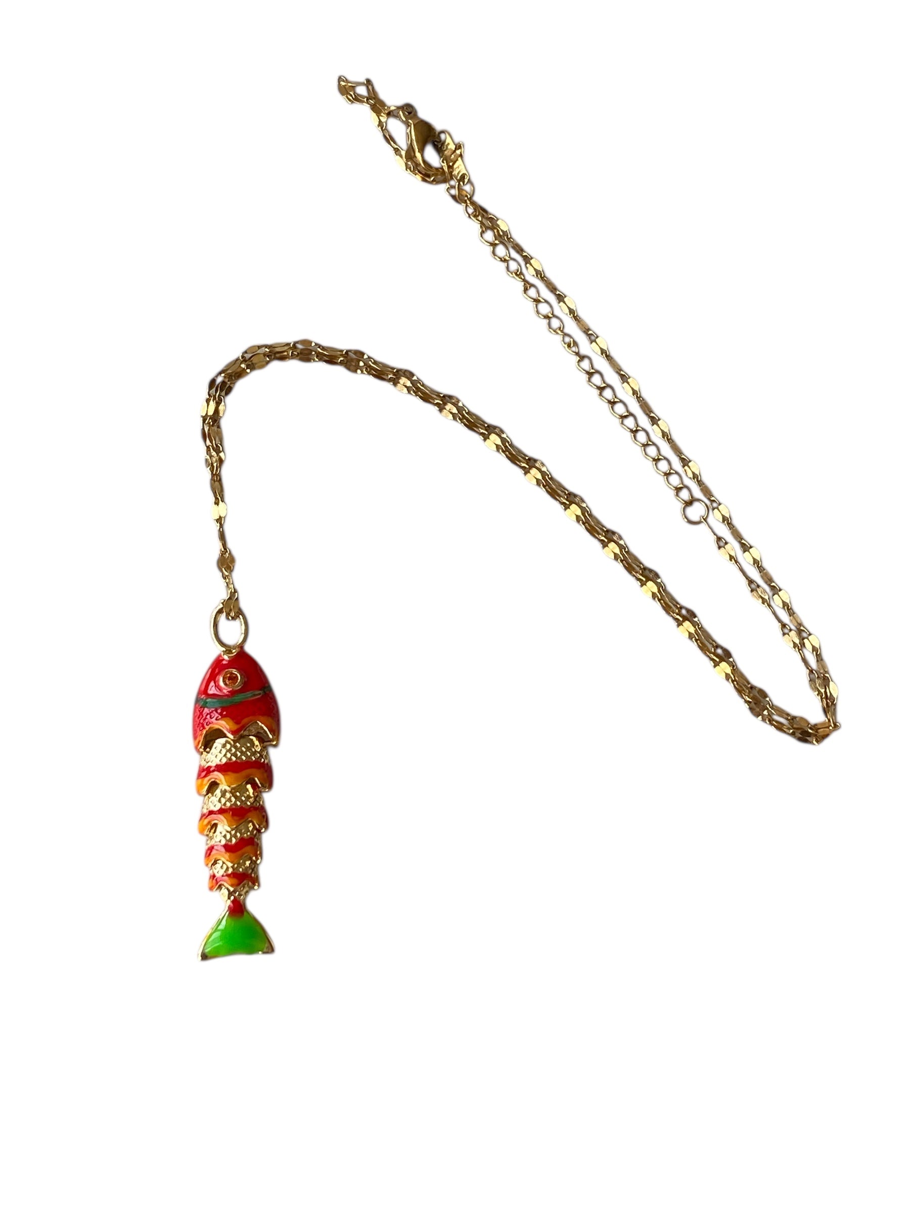 Yarışçı balık kolye