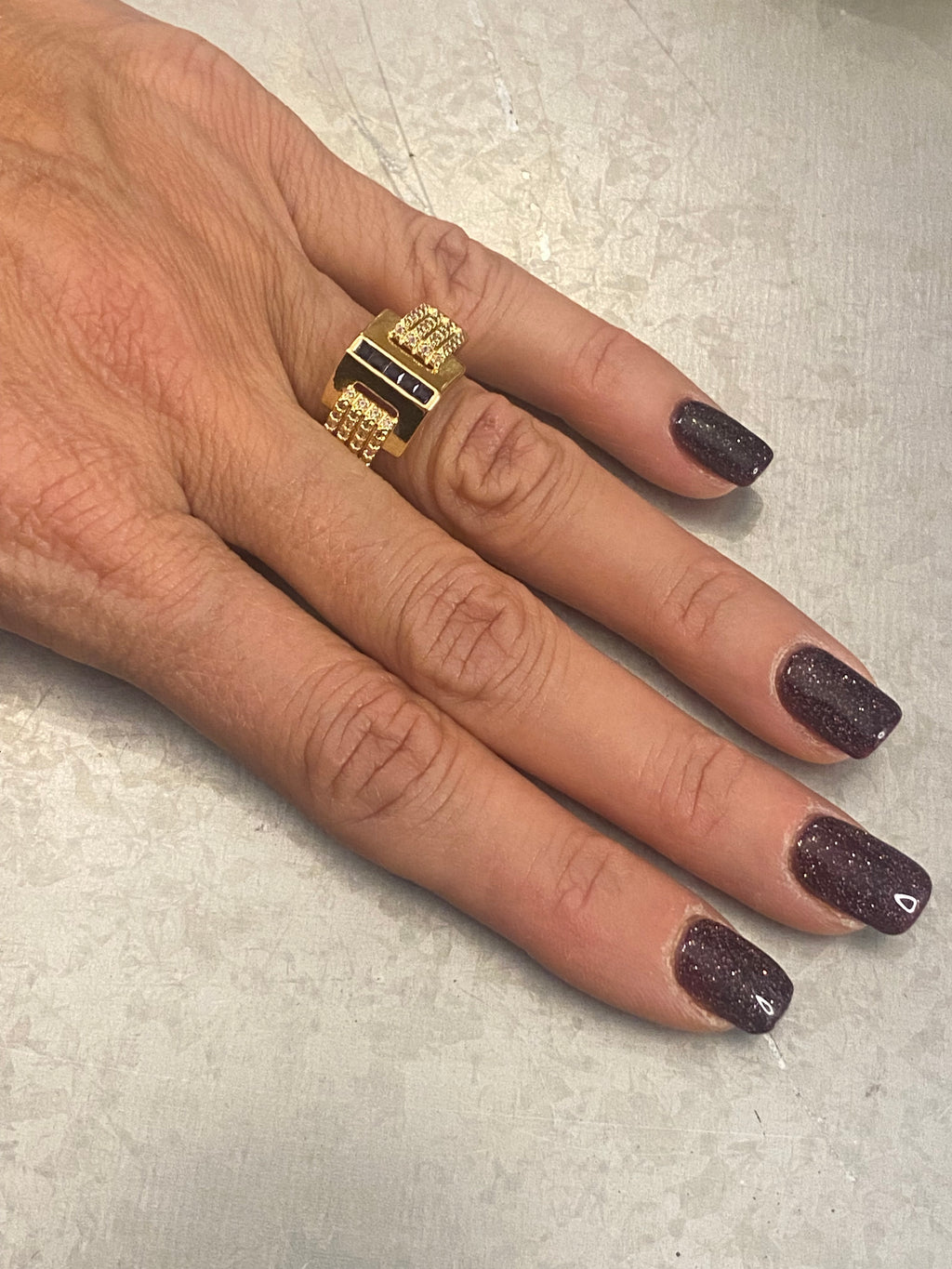 Baget taşlı safirli yüzük