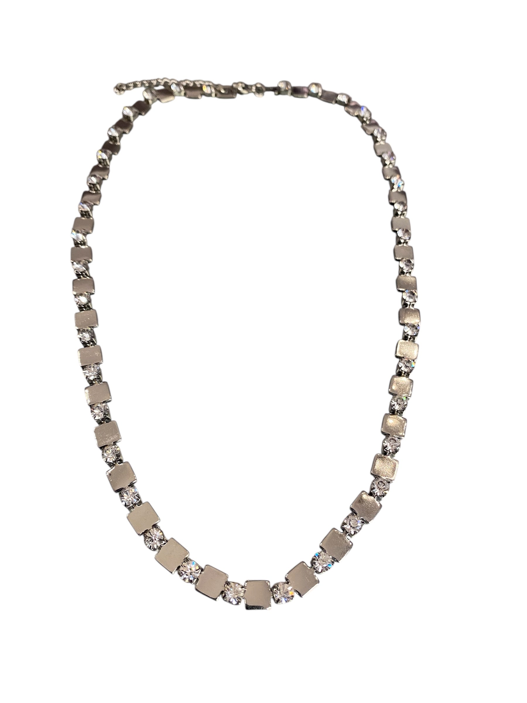 Kare parçalı zirkon taşlı kolye