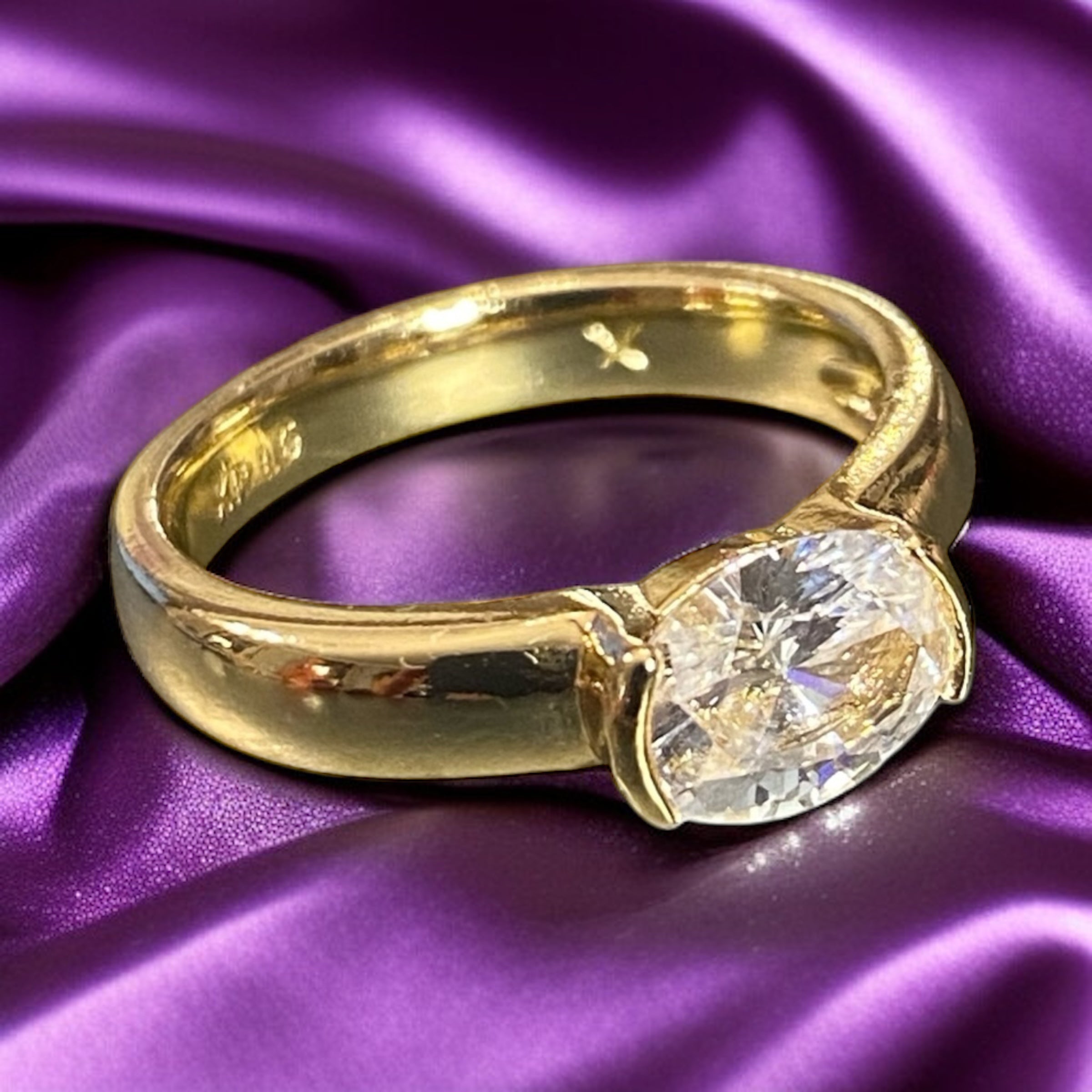 Oval tektaş yüzük