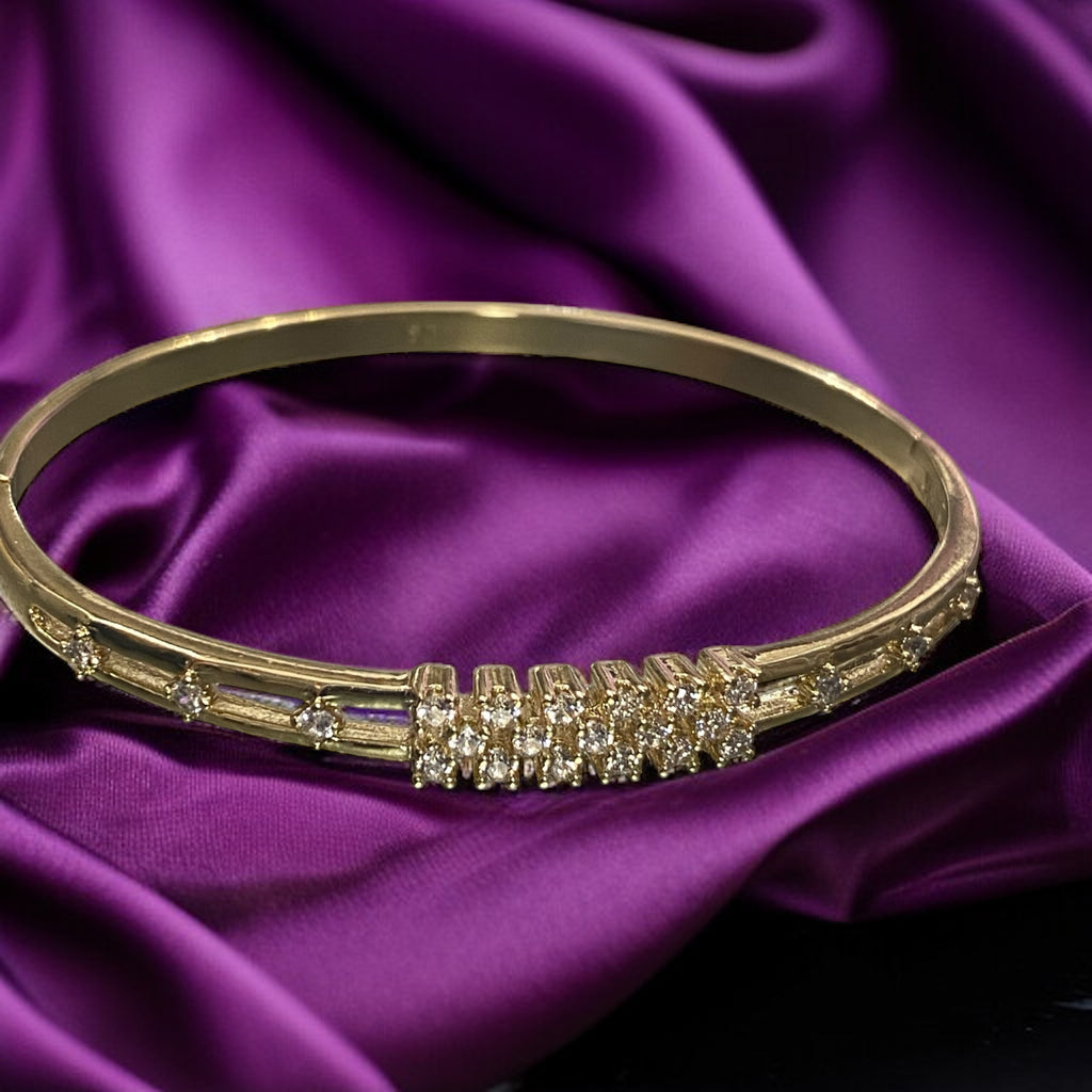 Taşlı kelepçe bileklik