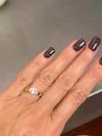 Oval tektaş yüzük