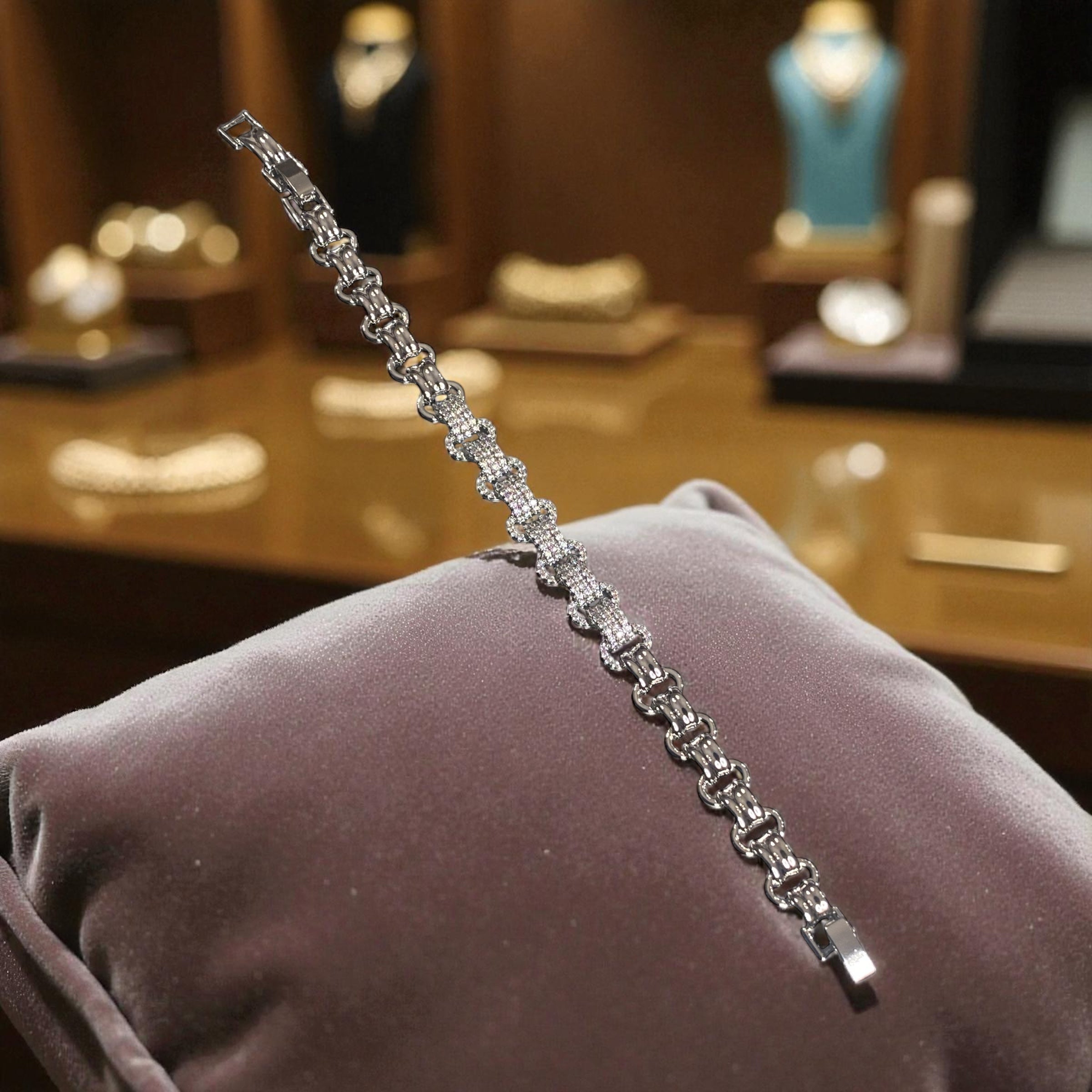 Pırlanta modeli pave taş bileklik