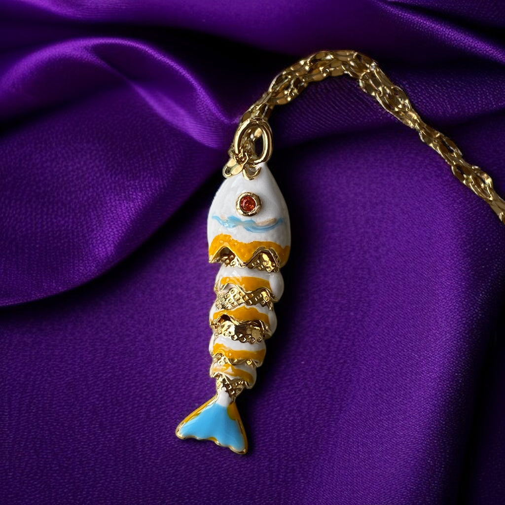 Yarışçı balık kolye