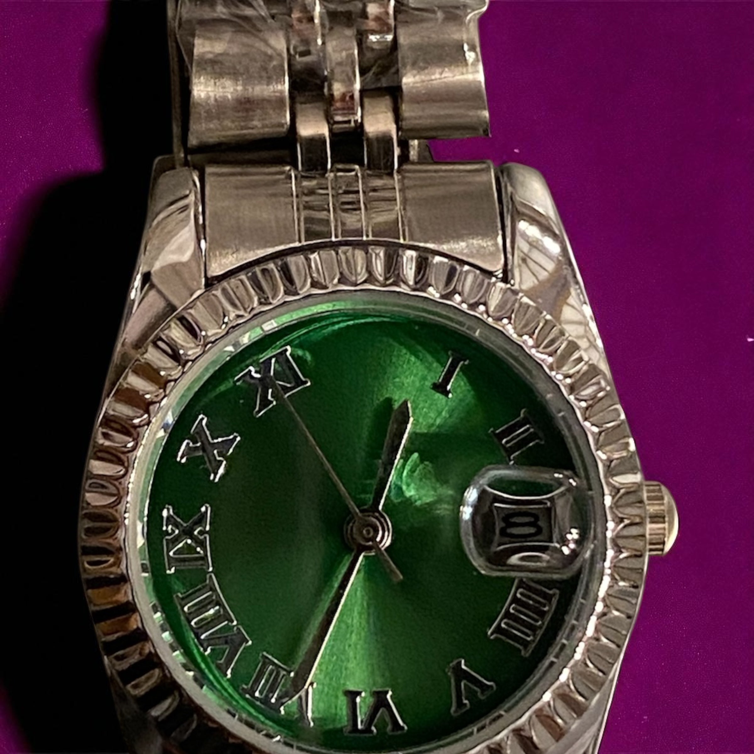 Emerald Wave Saat