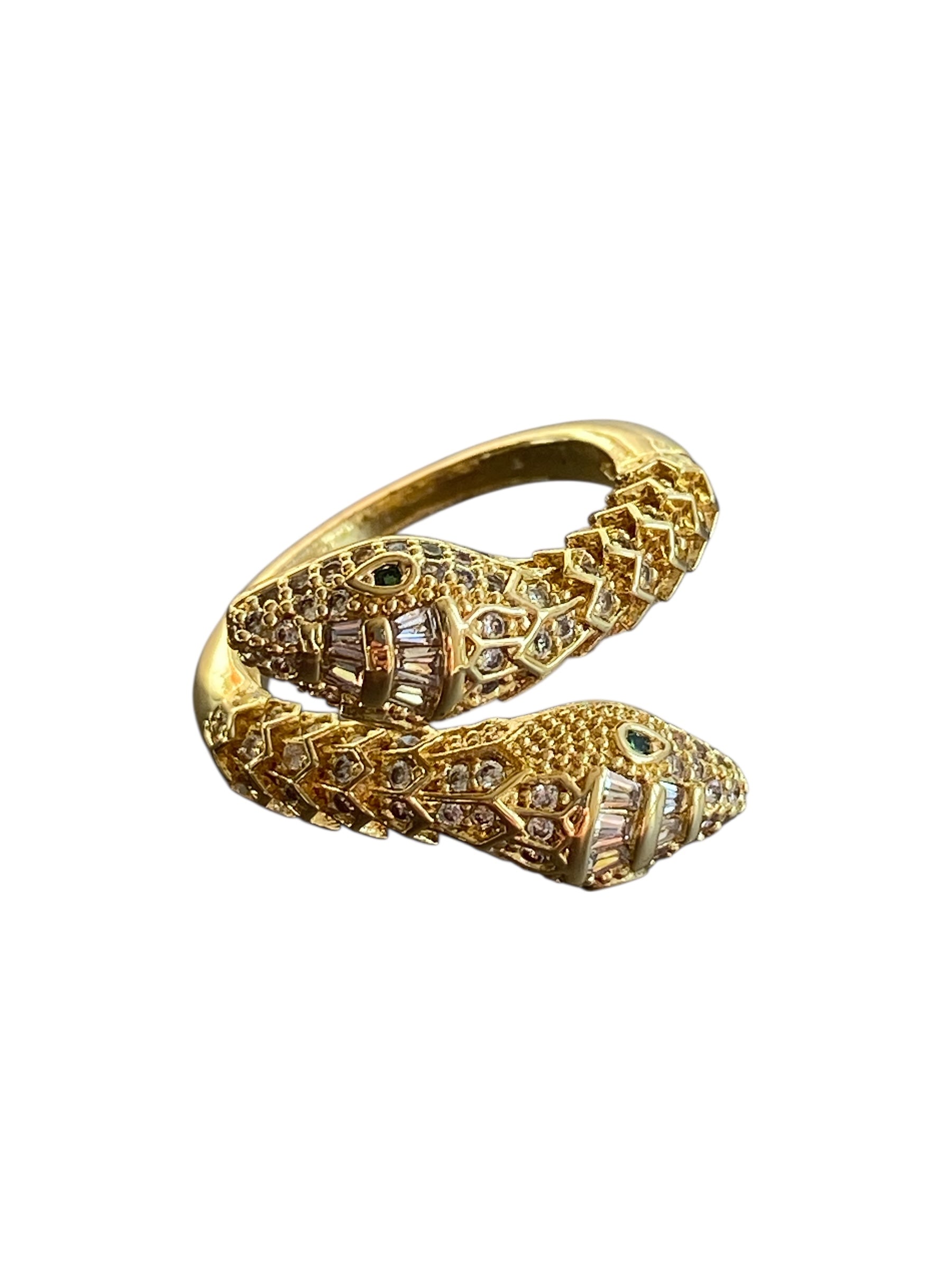 Yılanı öldürseler yüzük