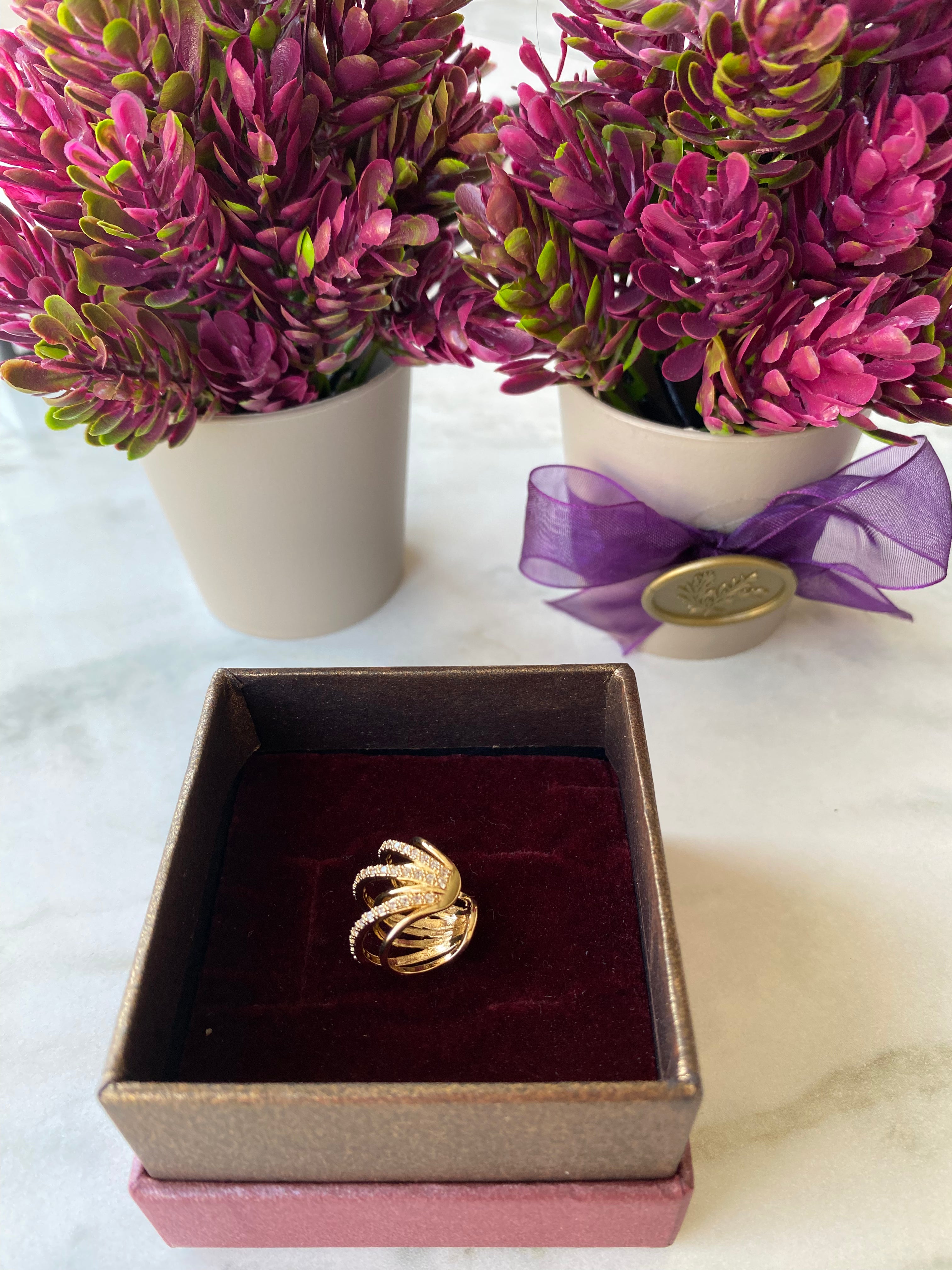 Zirkon taşlı earcuff