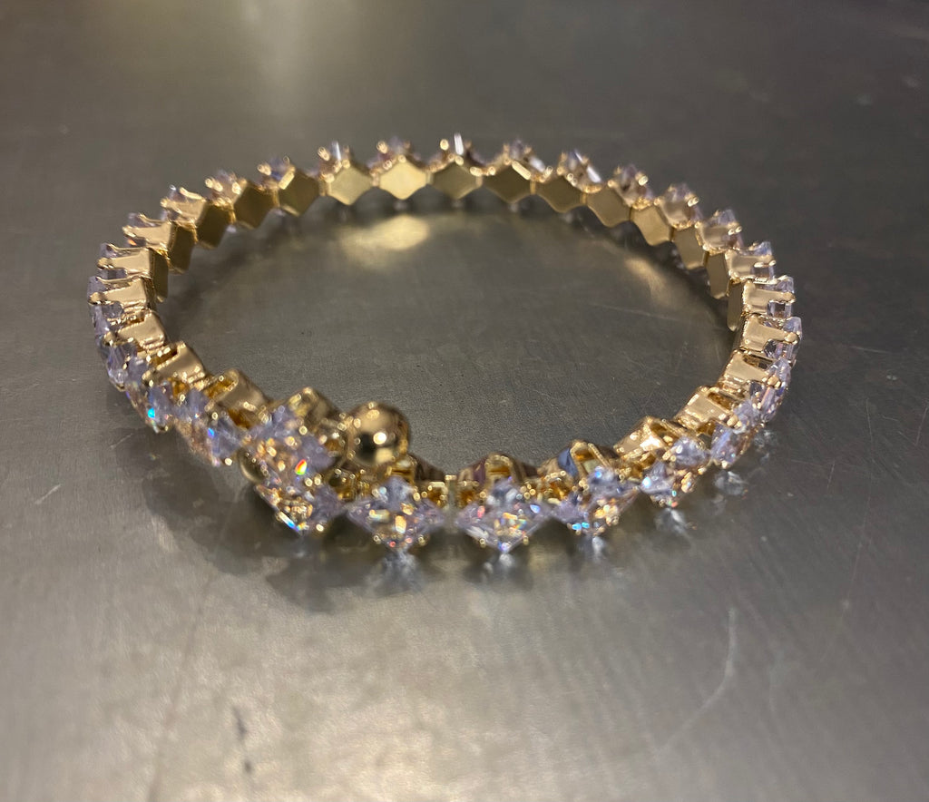 İri taşlı helezon suyolu bilezik