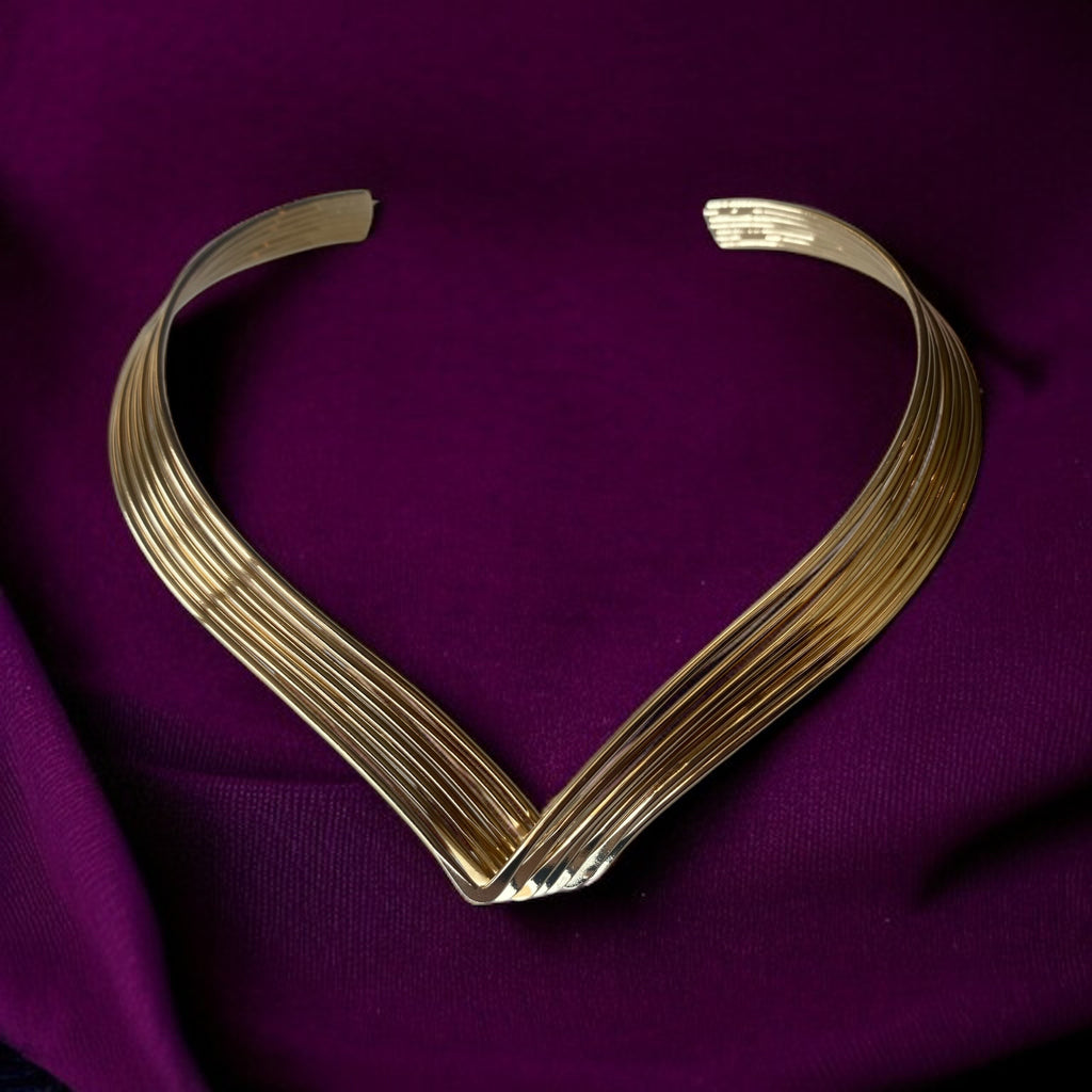 Kleopatra choker