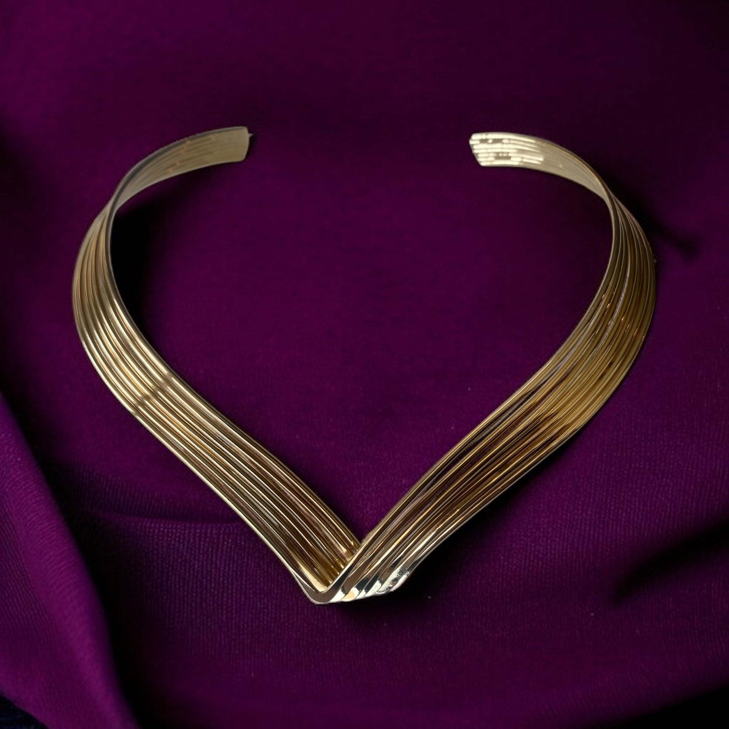 Kleopatra choker