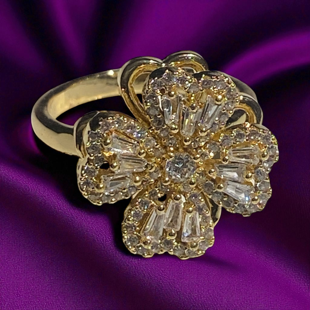 Çarkıfelek yüzük