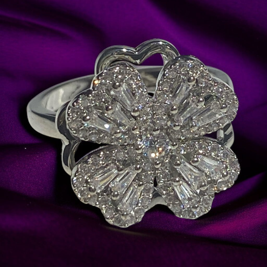 Çarkıfelek yüzük