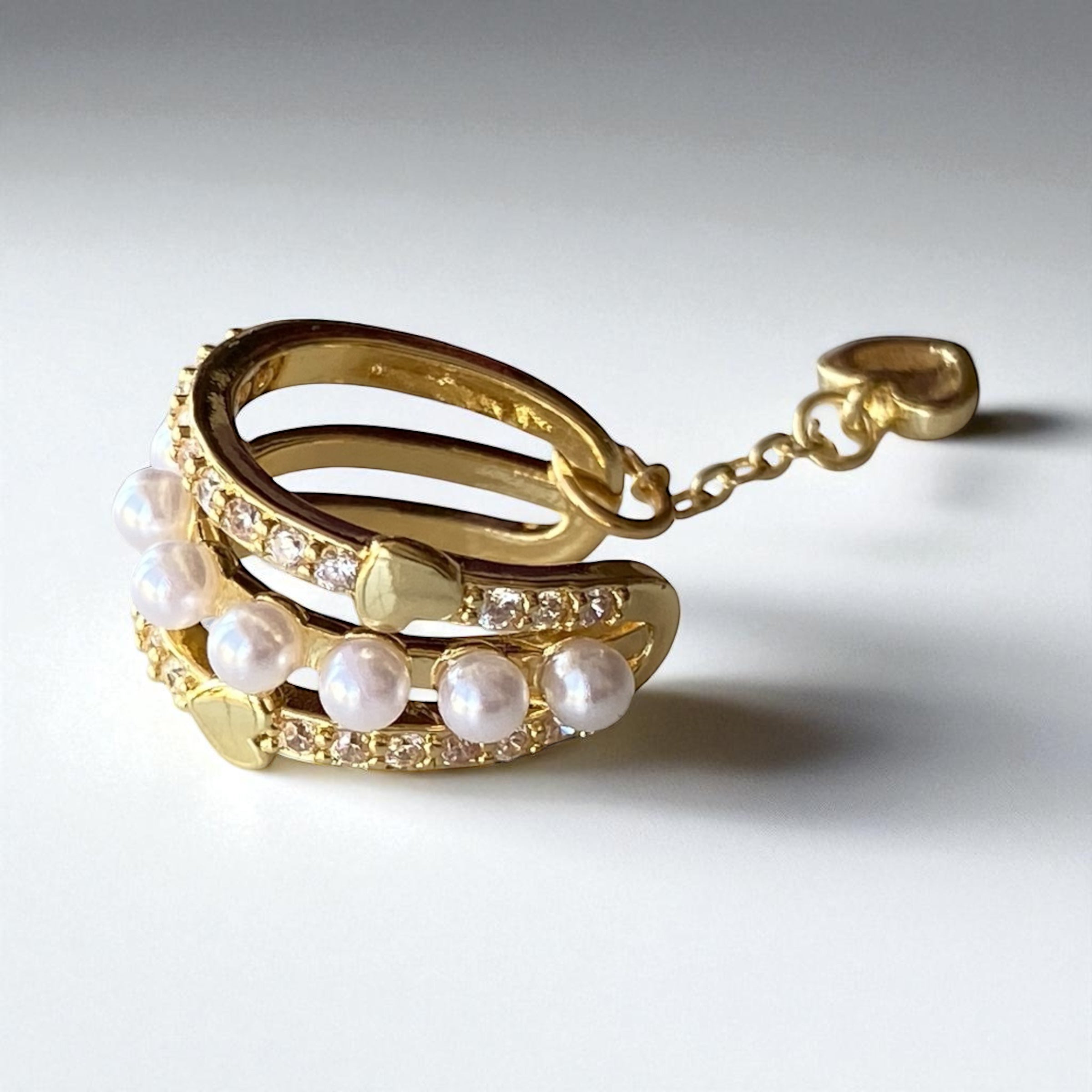 Kalpli zincirli earcuff
