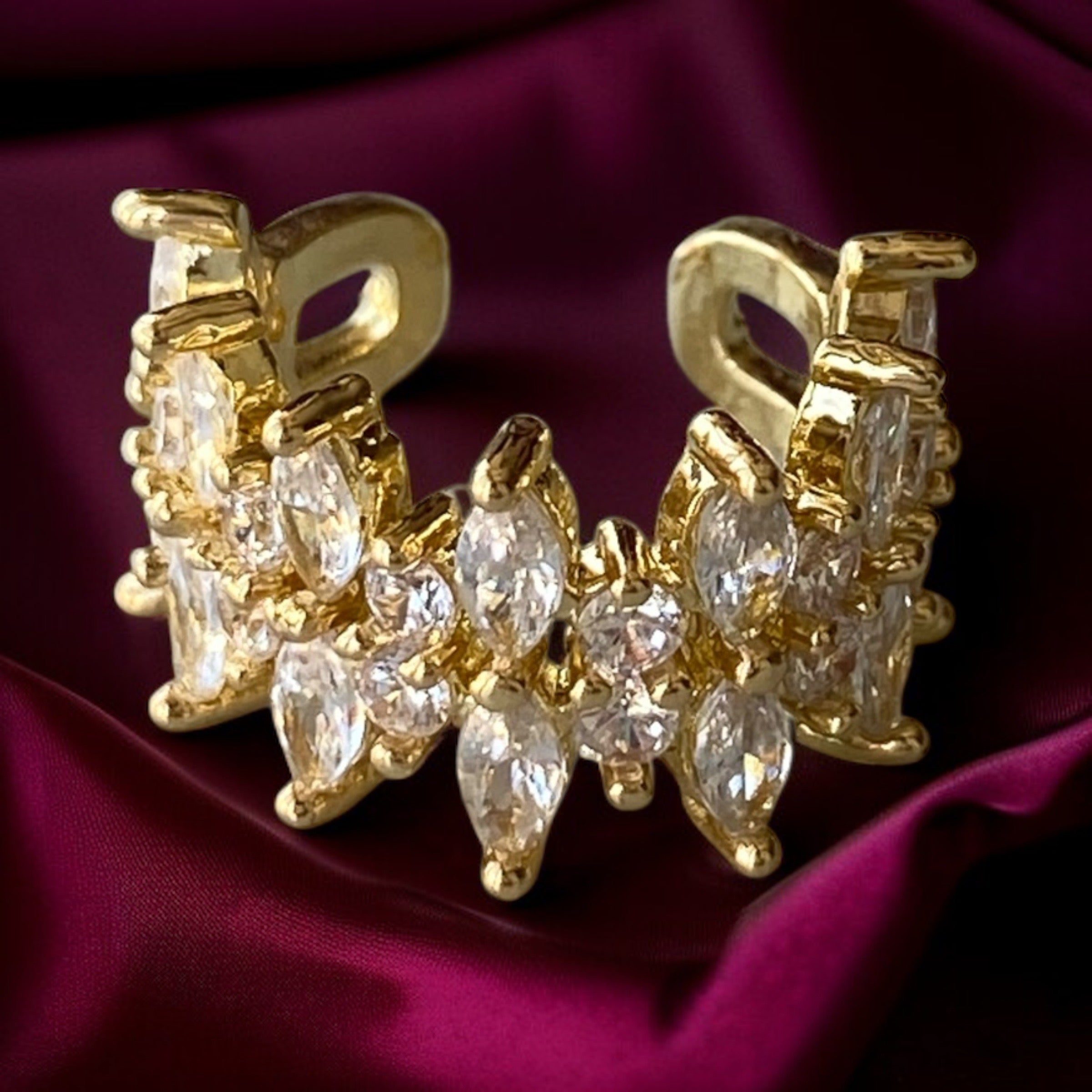 Sirius earcuff