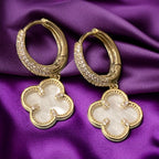 Viral Yonca sallantılı küpe