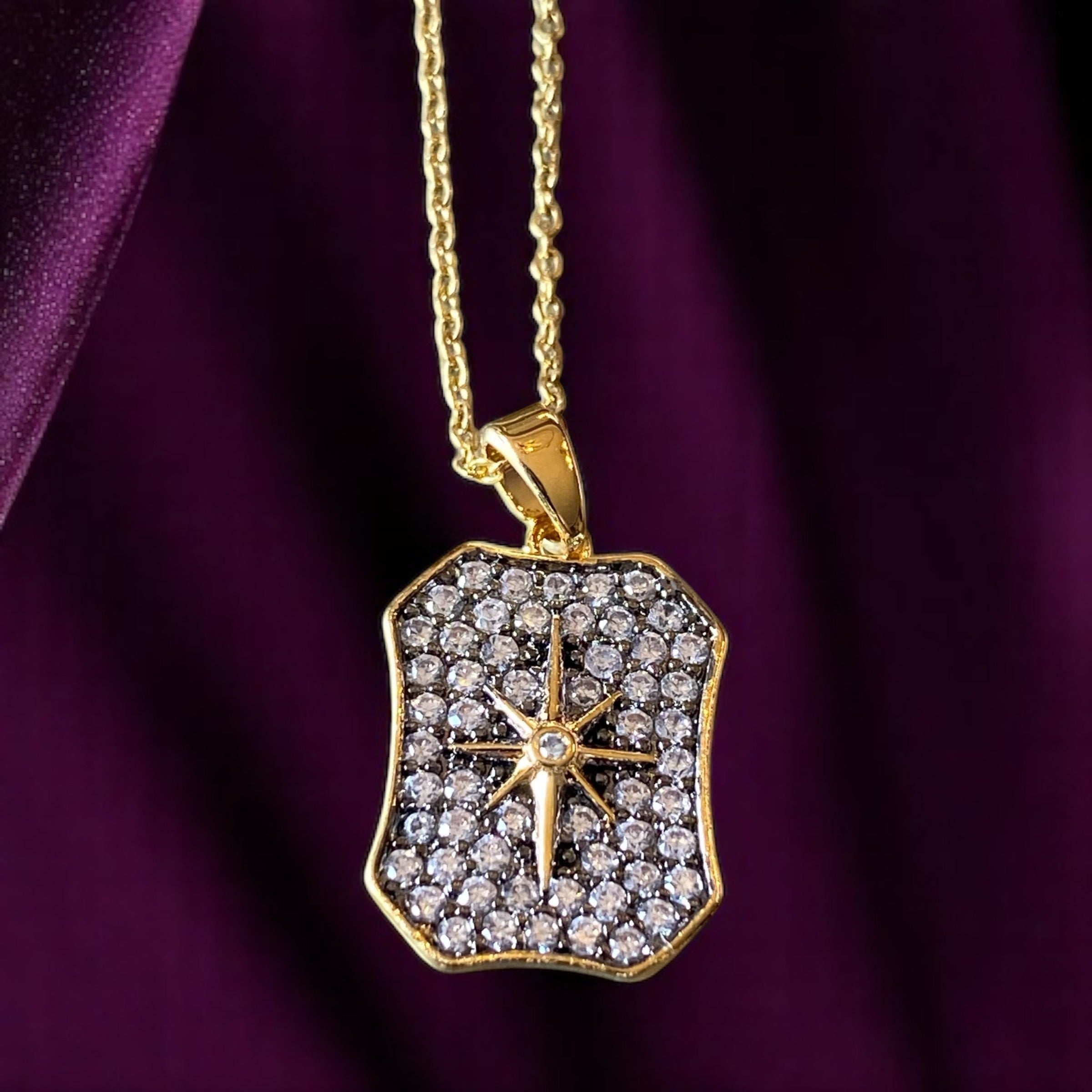 Holy Star Kolye