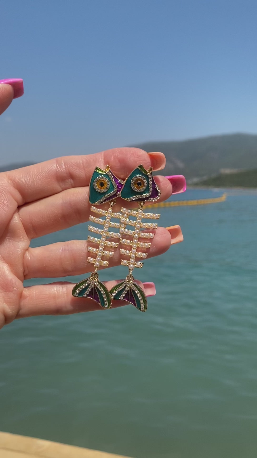 İNCİLİ BALIK KILÇIĞI KÜPE